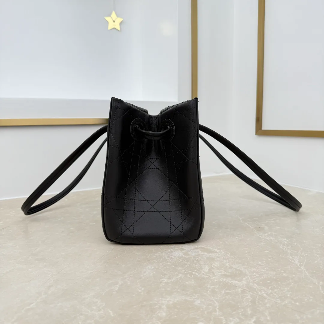Women's Classic Handbags CHRISTIAN DIOR 18187821