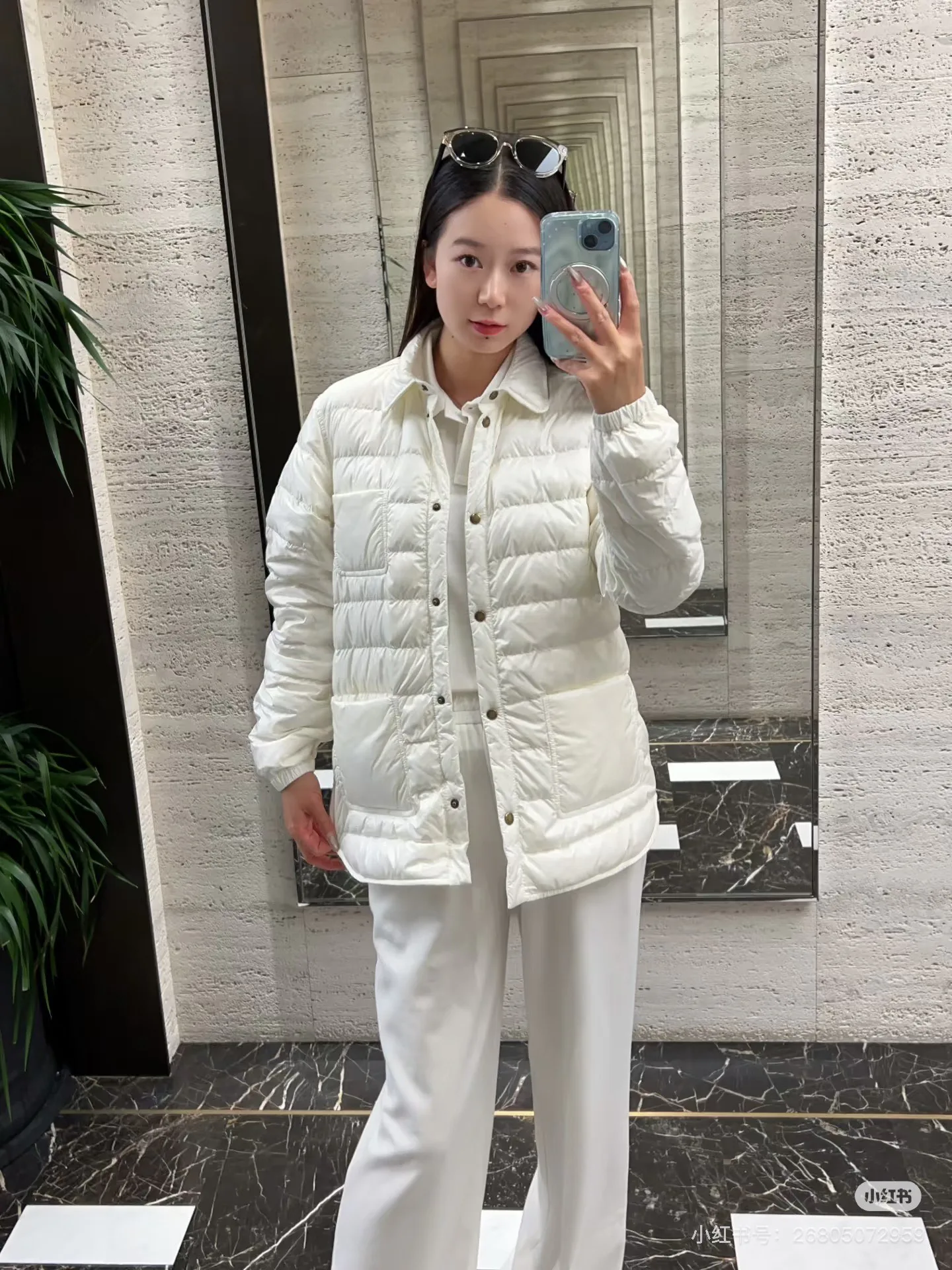 Women's Jackets And Down Jackets MONCLER 18113413