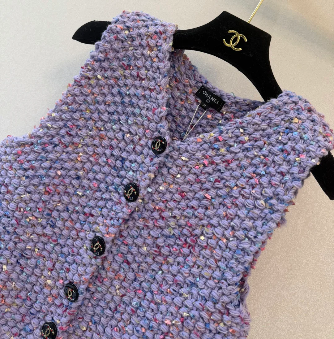 Women's Vests CHANEL 18137810