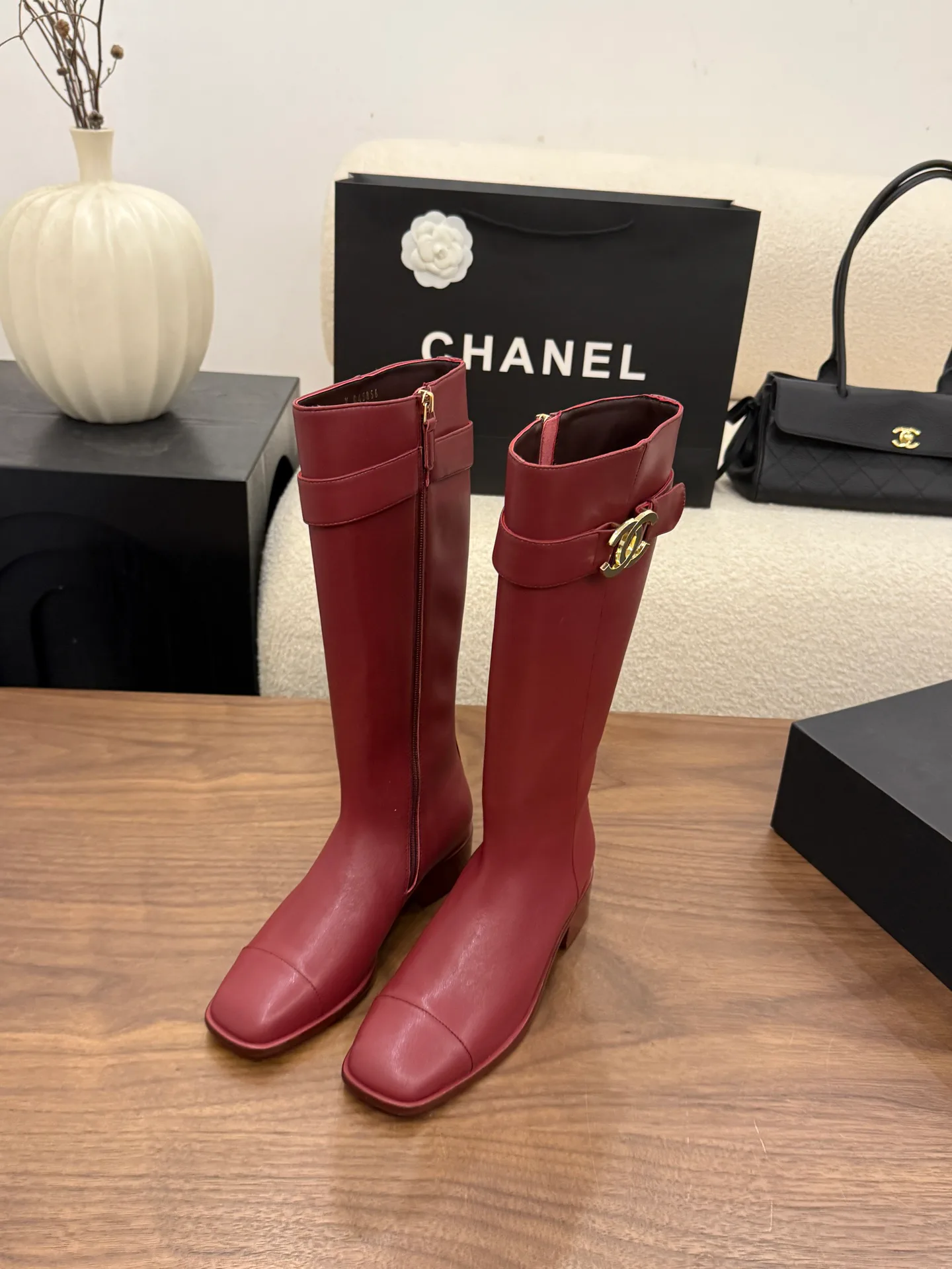 Women's Boots CHANEL 18323415