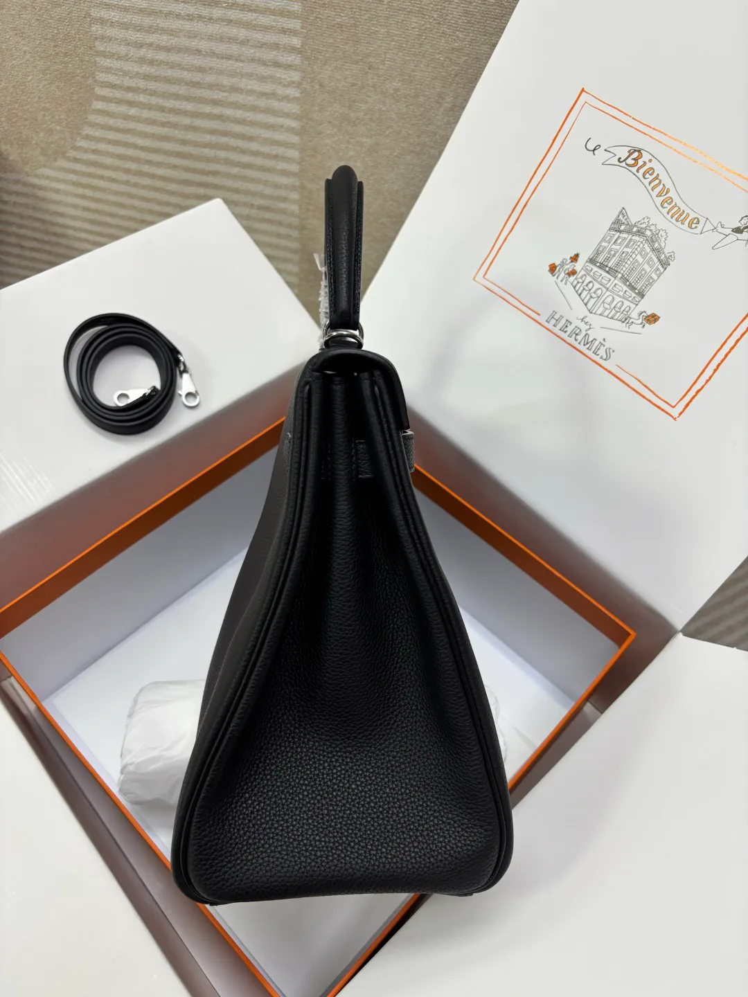 Women's Classic Handbags HERMES 17778455