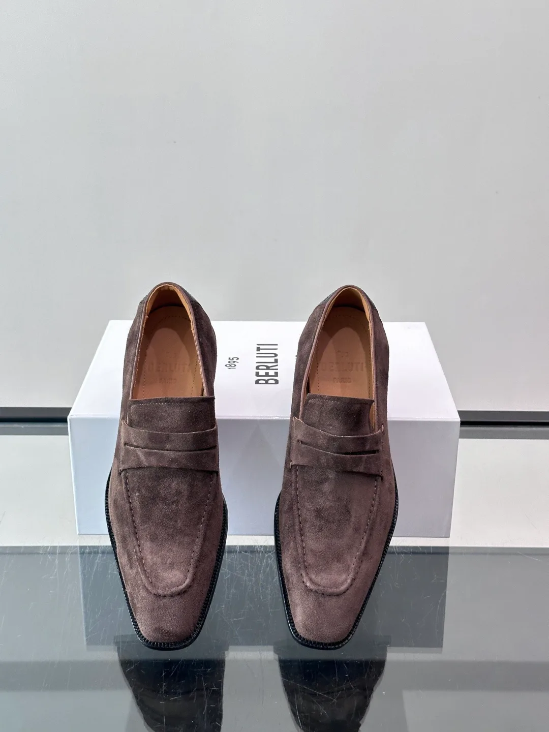 Men's Loafers And Dress Shoes BERLUTI 18079482