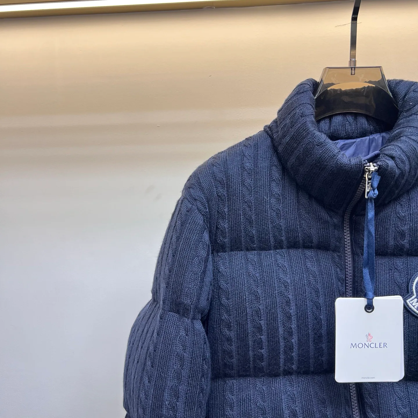 Women's Jackets And Down Jackets MONCLER 18281201