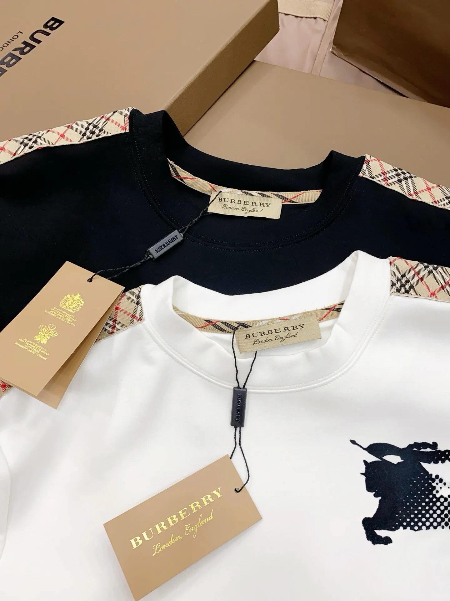 Men's T-Shirts BURBERRY 17973724