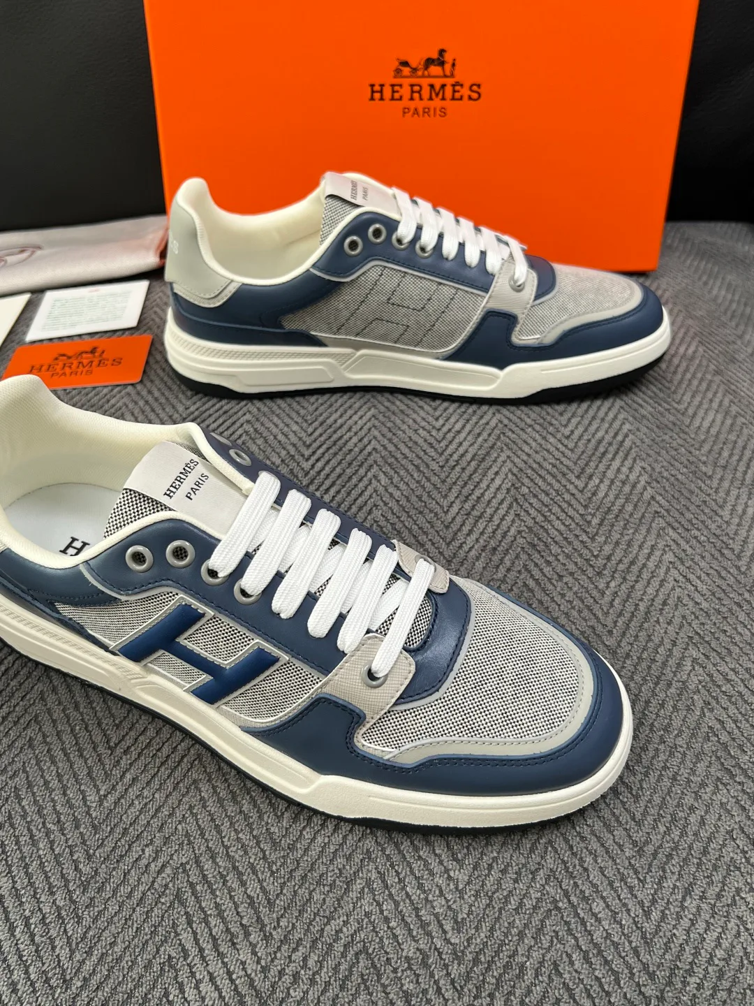 Men's Sneakers HERMES 18495423