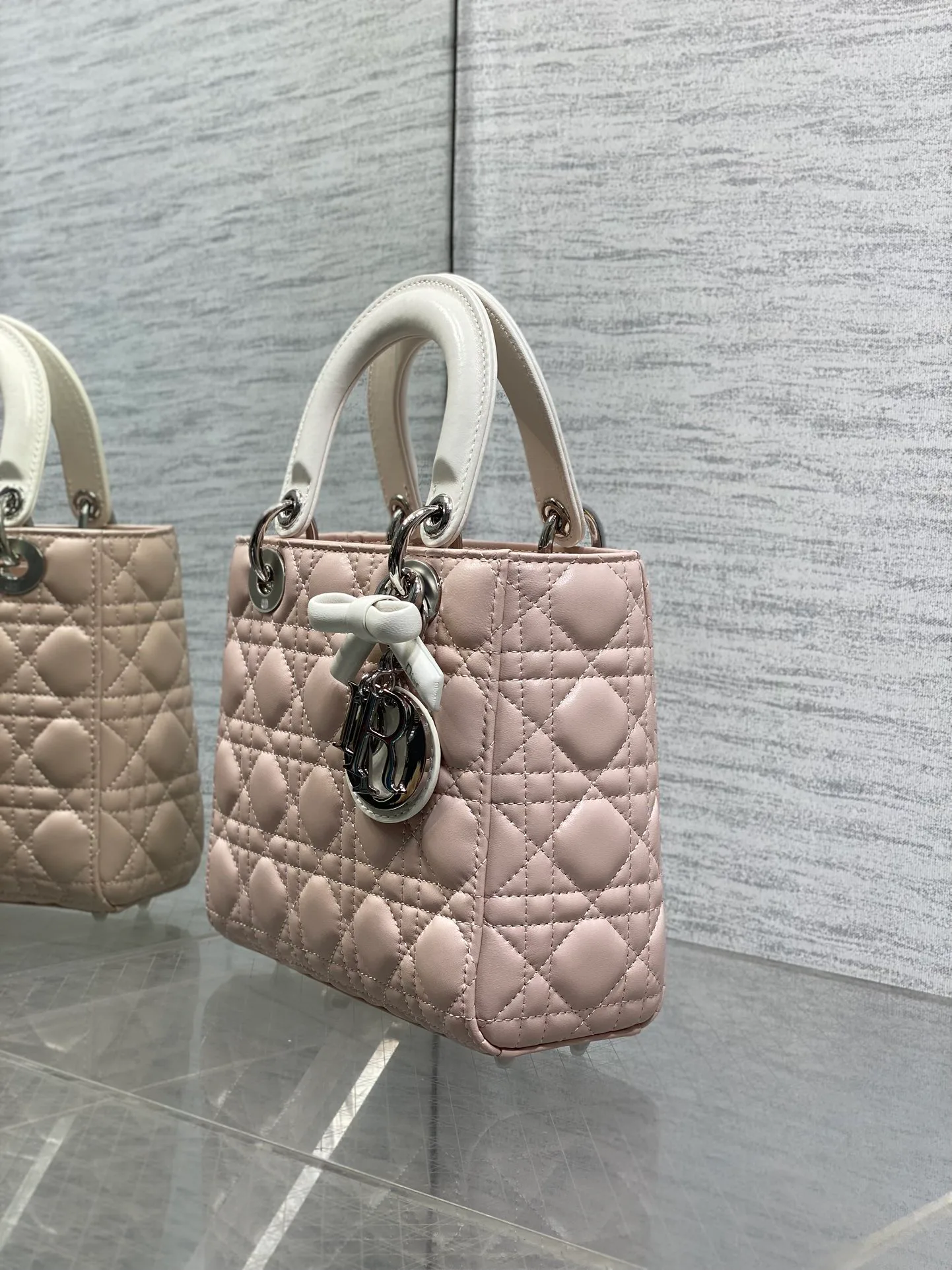 Women's Classic Handbags CHRISTIAN DIOR 18392922
