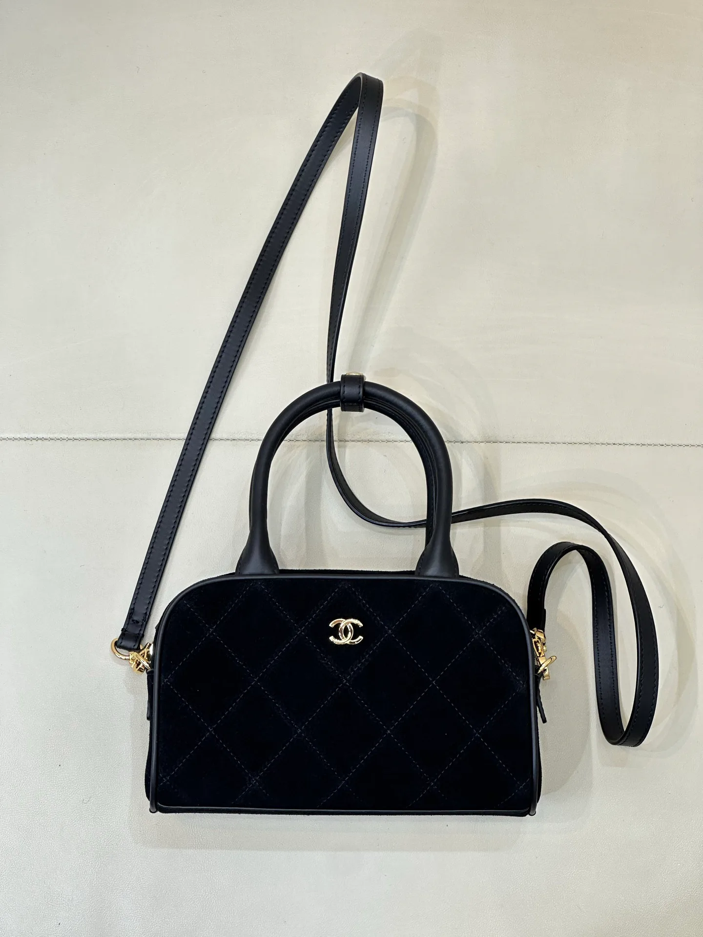 Women's Classic Handbags CHANEL 17853103