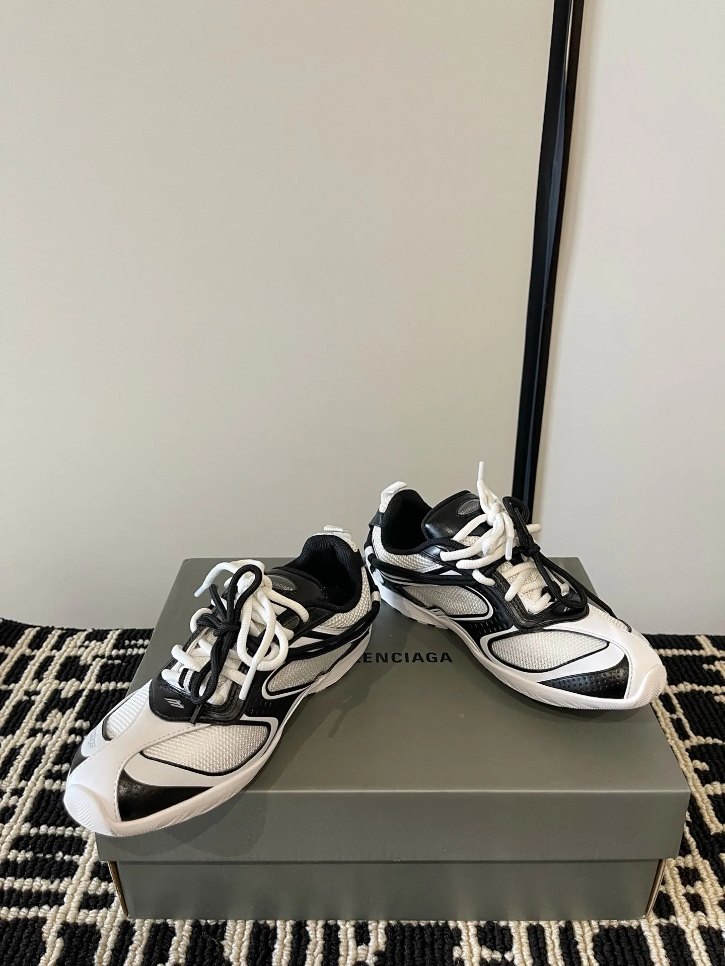 Women's Sneakers BALENCIAGA 18386309