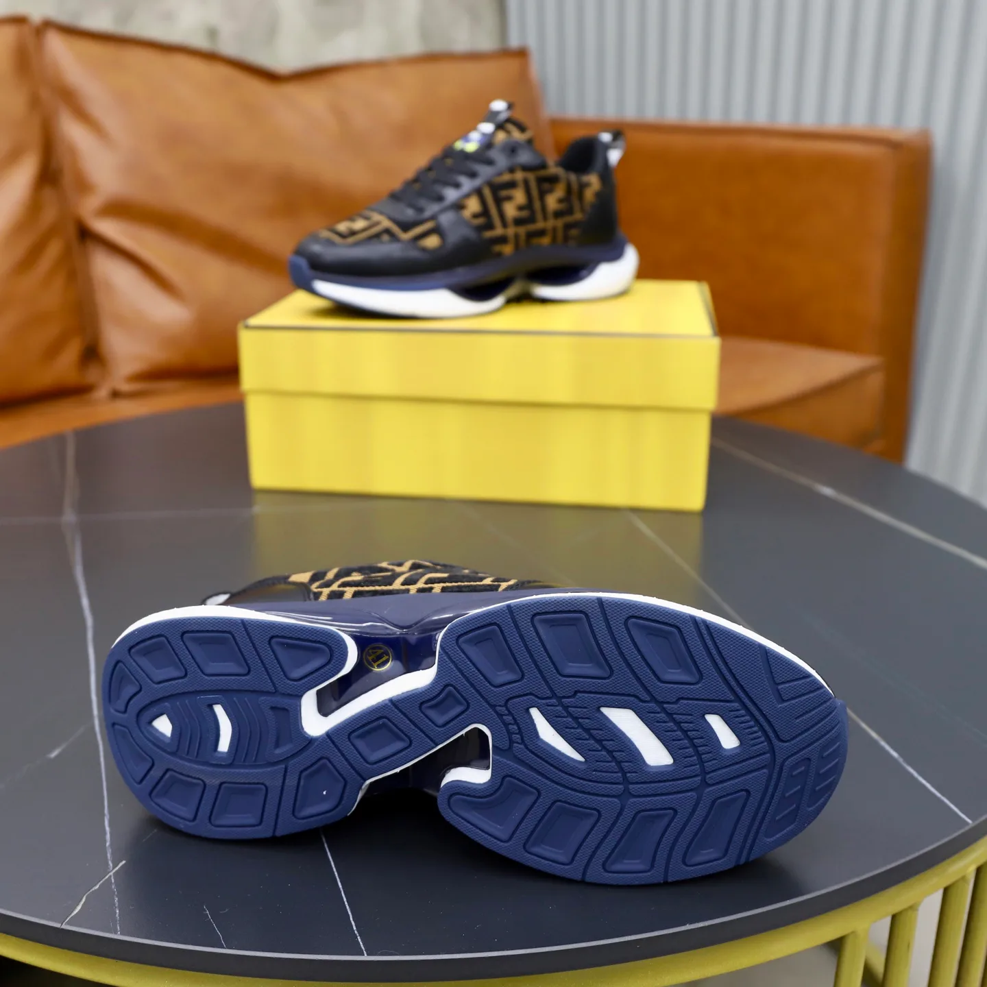 Men's Sneakers FENDI 18516250