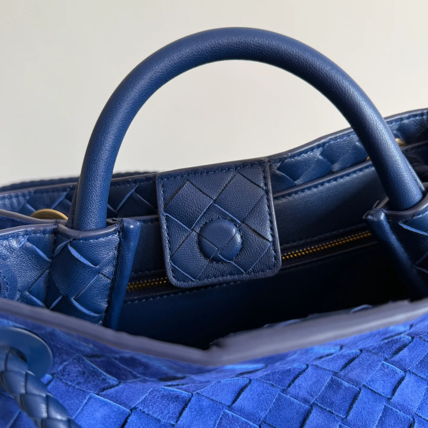 Women's Classic Handbags BOTTEGA VENETA 17972731