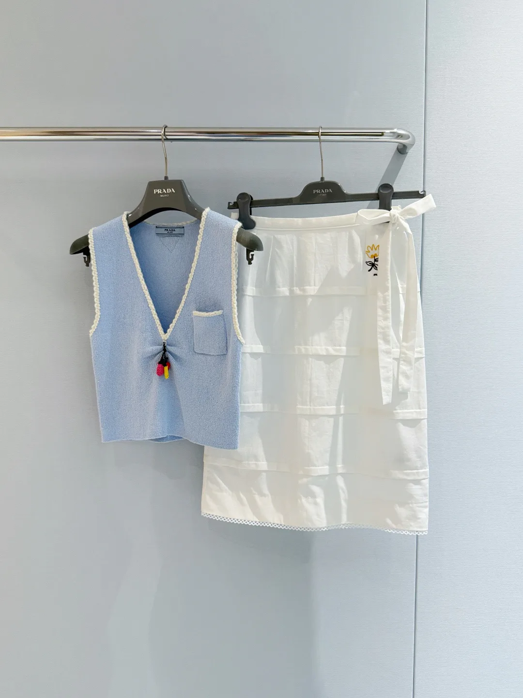 Women's Vests PRADA 17771234