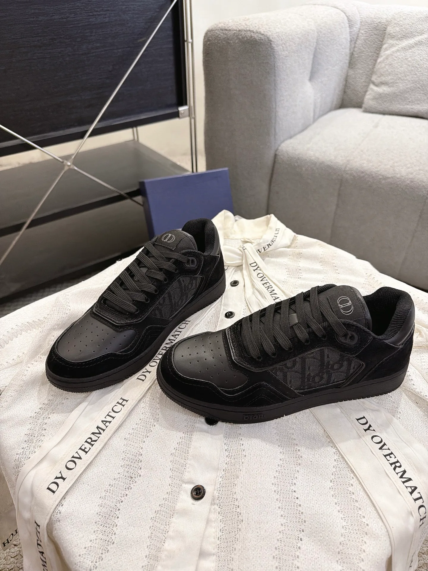 Women's Sneakers CHRISTIAN DIOR 18233130
