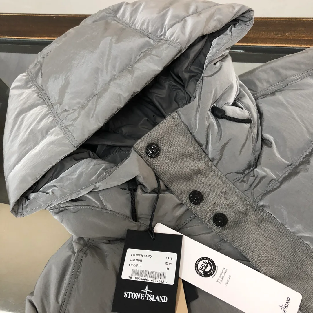 Women's Jackets And Down Jackets STONE ISLAND 18002083