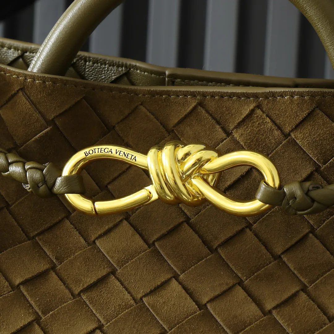 Women's Classic Handbags BOTTEGA VENETA 16879769
