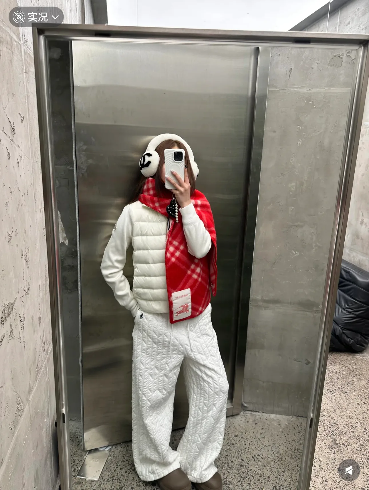 Scarves BURBERRY 18401219