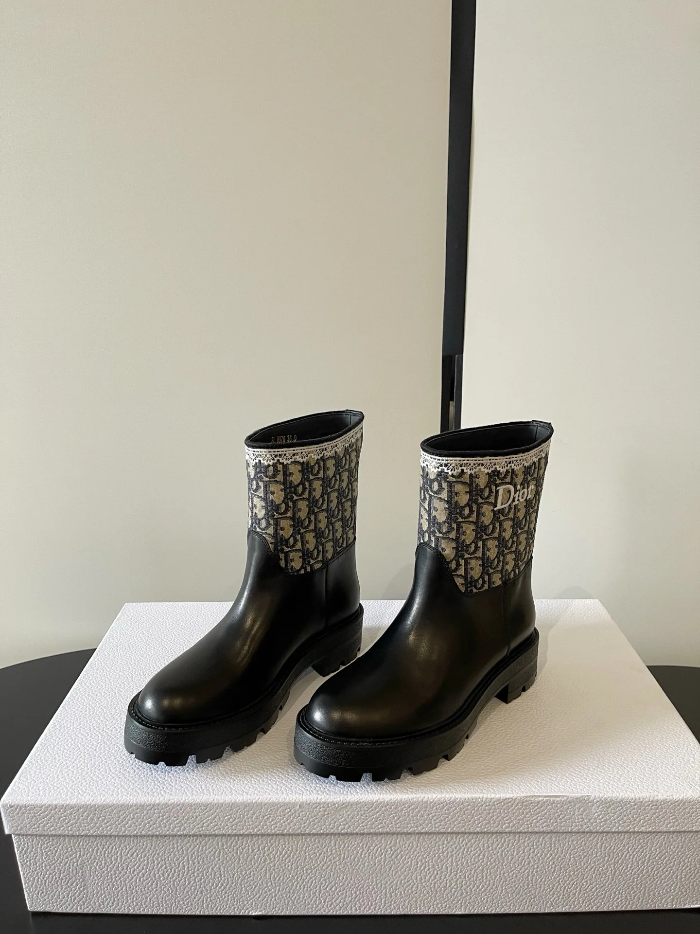 Women's Ankle Boots CHRISTIAN DIOR 18234942