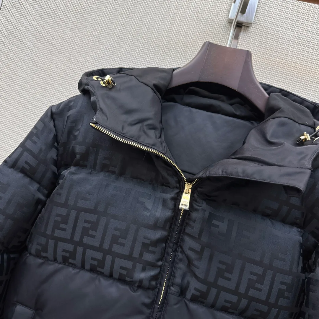 Women's Jackets And Down Jackets FENDI 18279067
