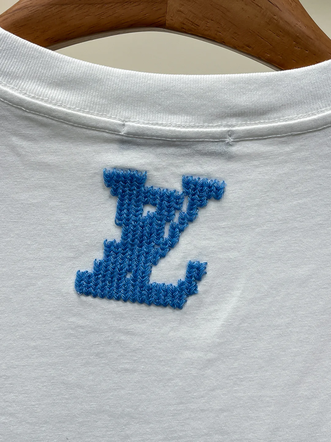 Men's T-Shirts LOUIS VUITTON 18499459