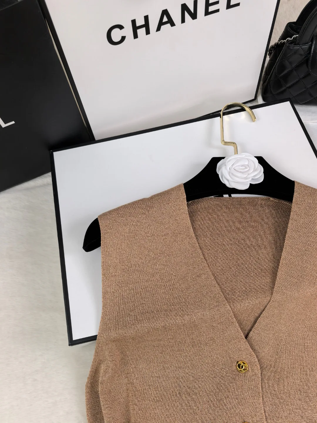 Women's Vests CHANEL 18137932