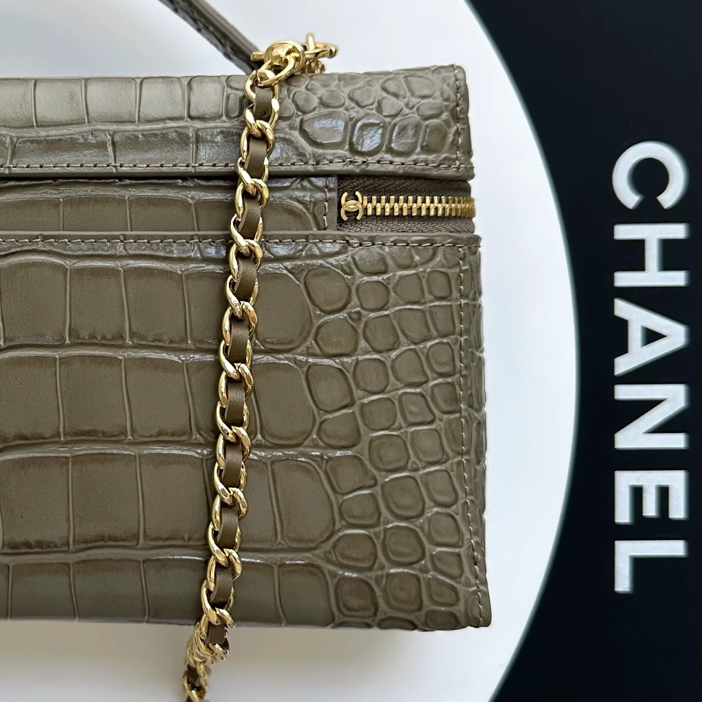 Women's Classic Handbags CHANEL 18338092