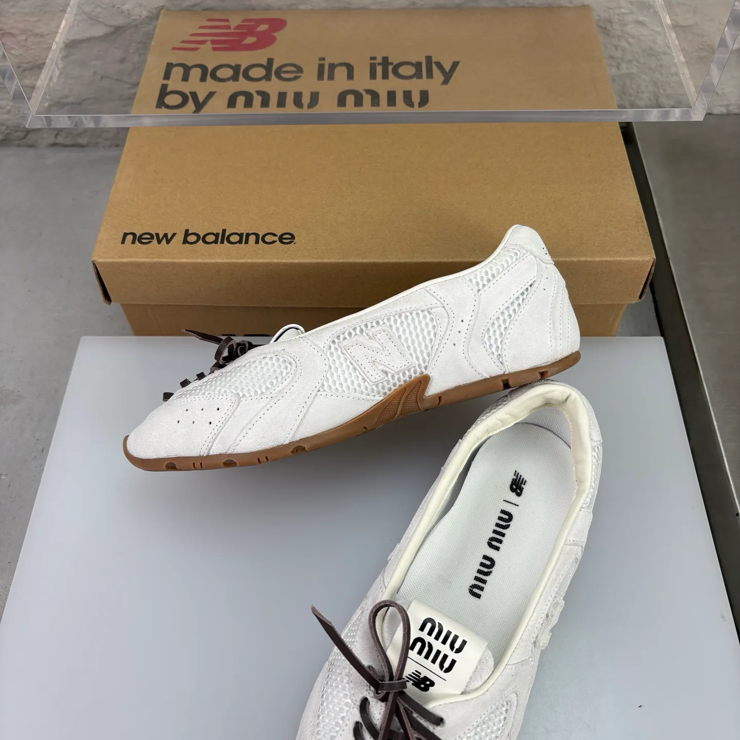 Women's Sneakers MIU MIU 18351575
