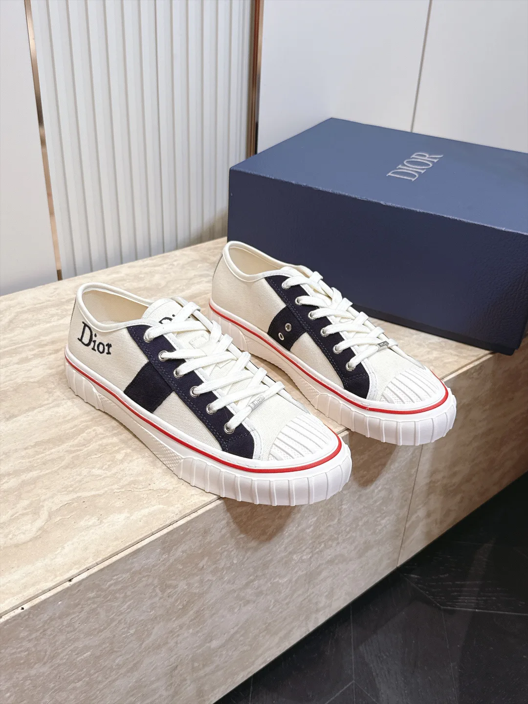 Women's Sneakers CHRISTIAN DIOR 18083922