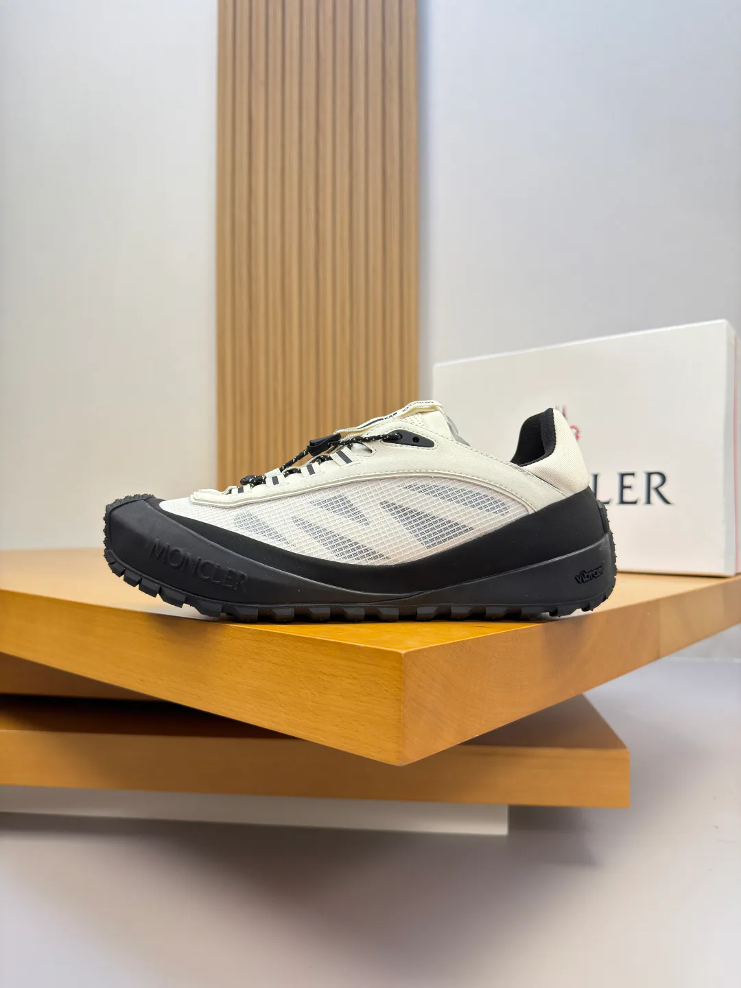 Men's Sneakers MONCLER 18142536