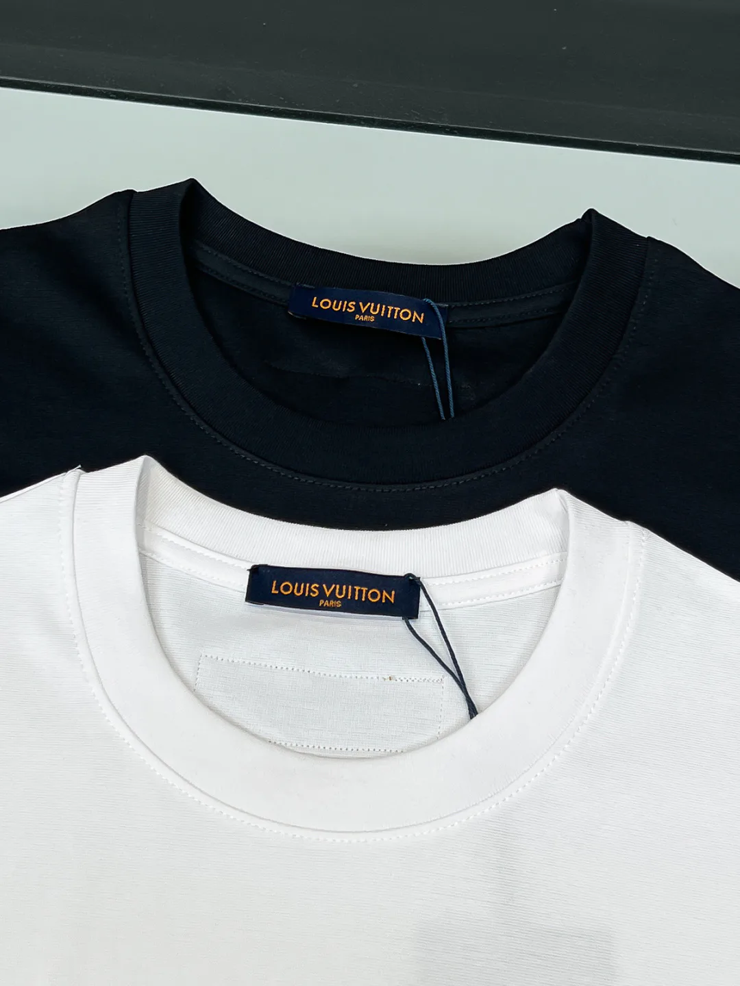 Men's T-Shirts LOUIS VUITTON 18499446