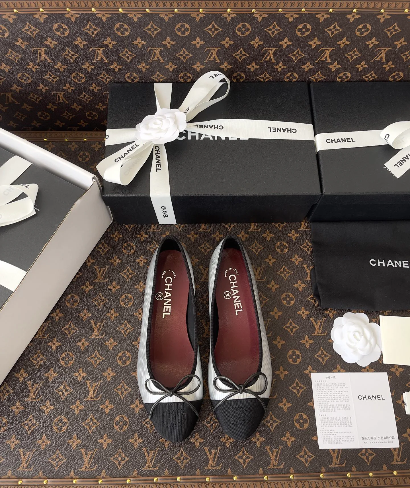 Women's Ballet Flats CHANEL 18153008