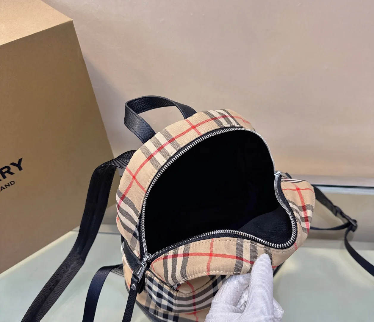 Women's Backpacks BURBERRY 17483293