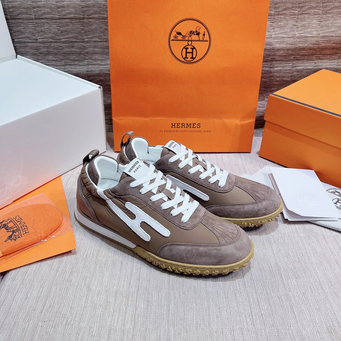 Women's Sneakers HERMES 17749542
