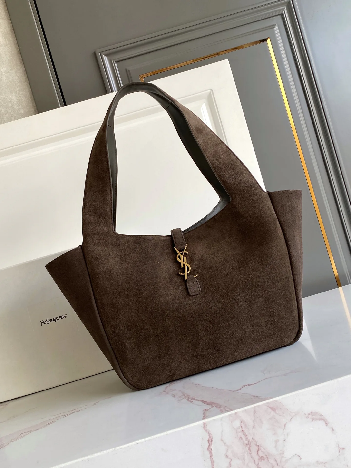 Классические Сумки Женские Saint Laurent 18662658