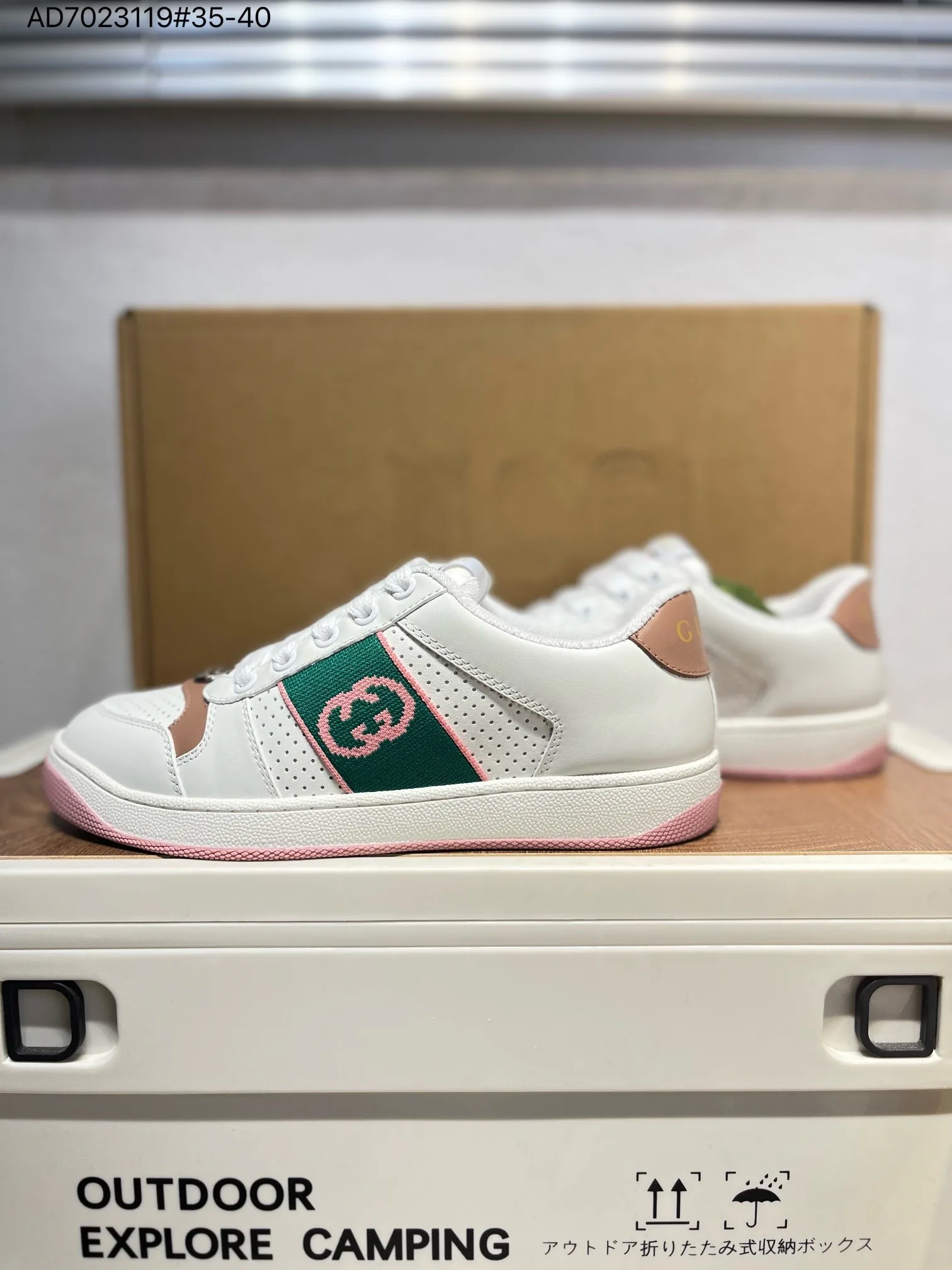 Women's Sneakers GUCCI 17620499