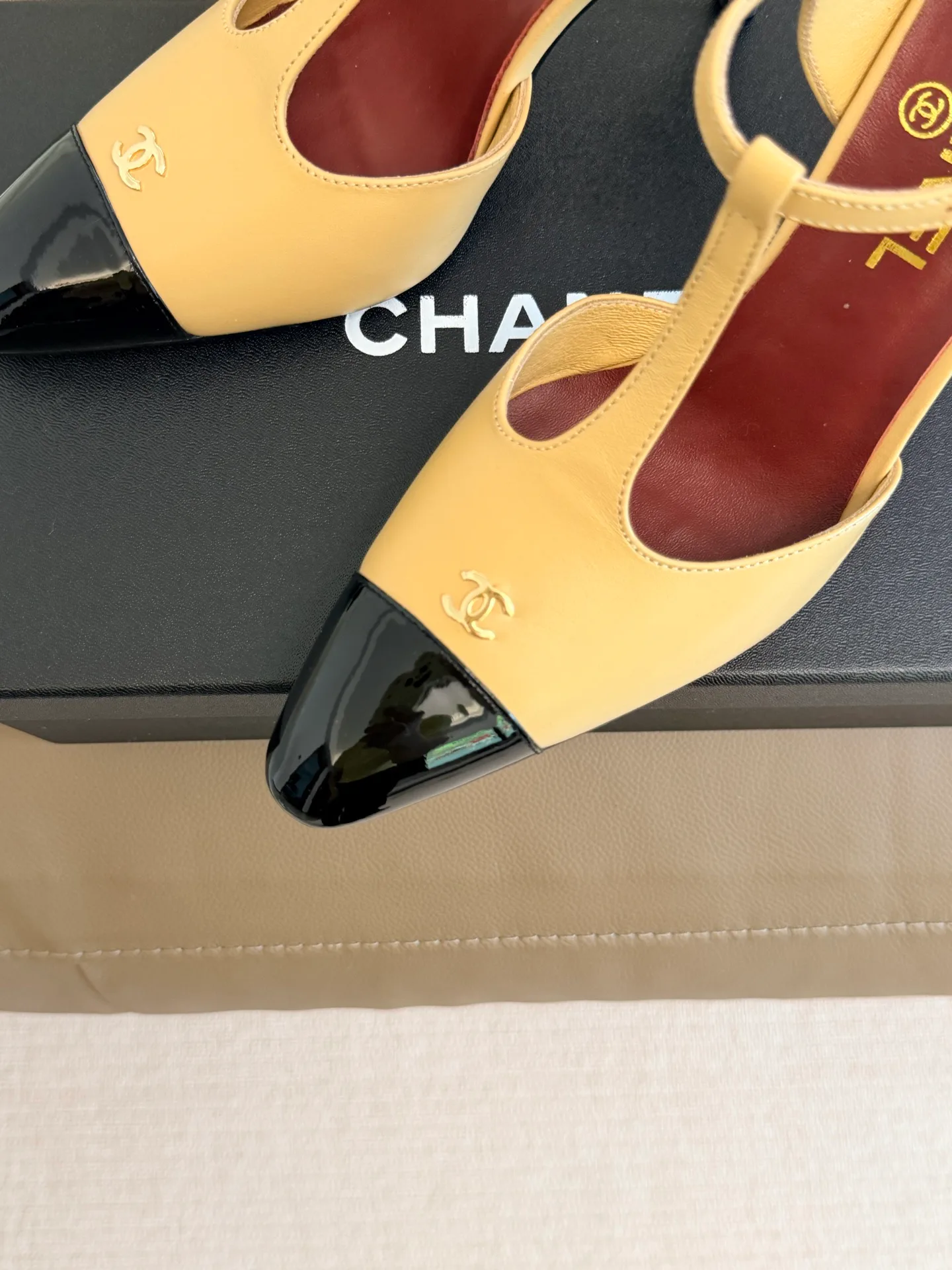 Women's Heels CHANEL 17510583