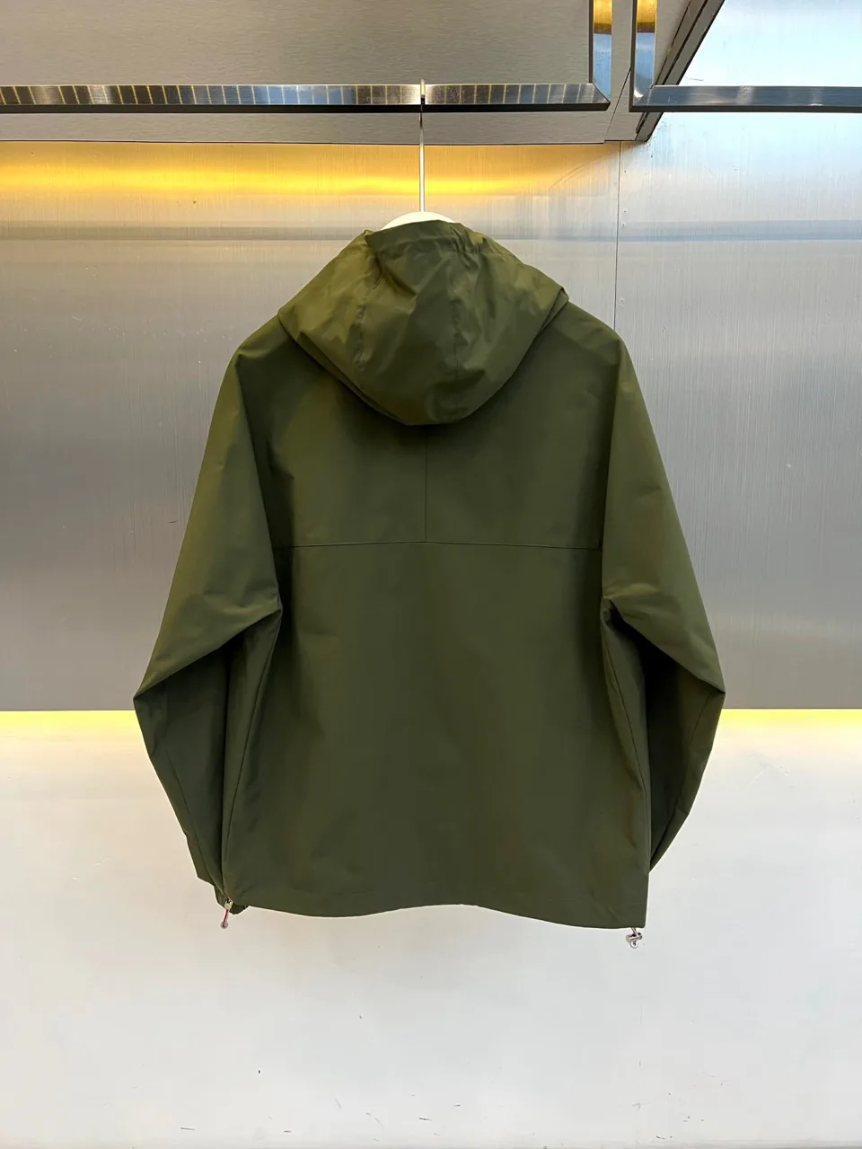 Men's Jackets And Down Jackets MONCLER 18416774