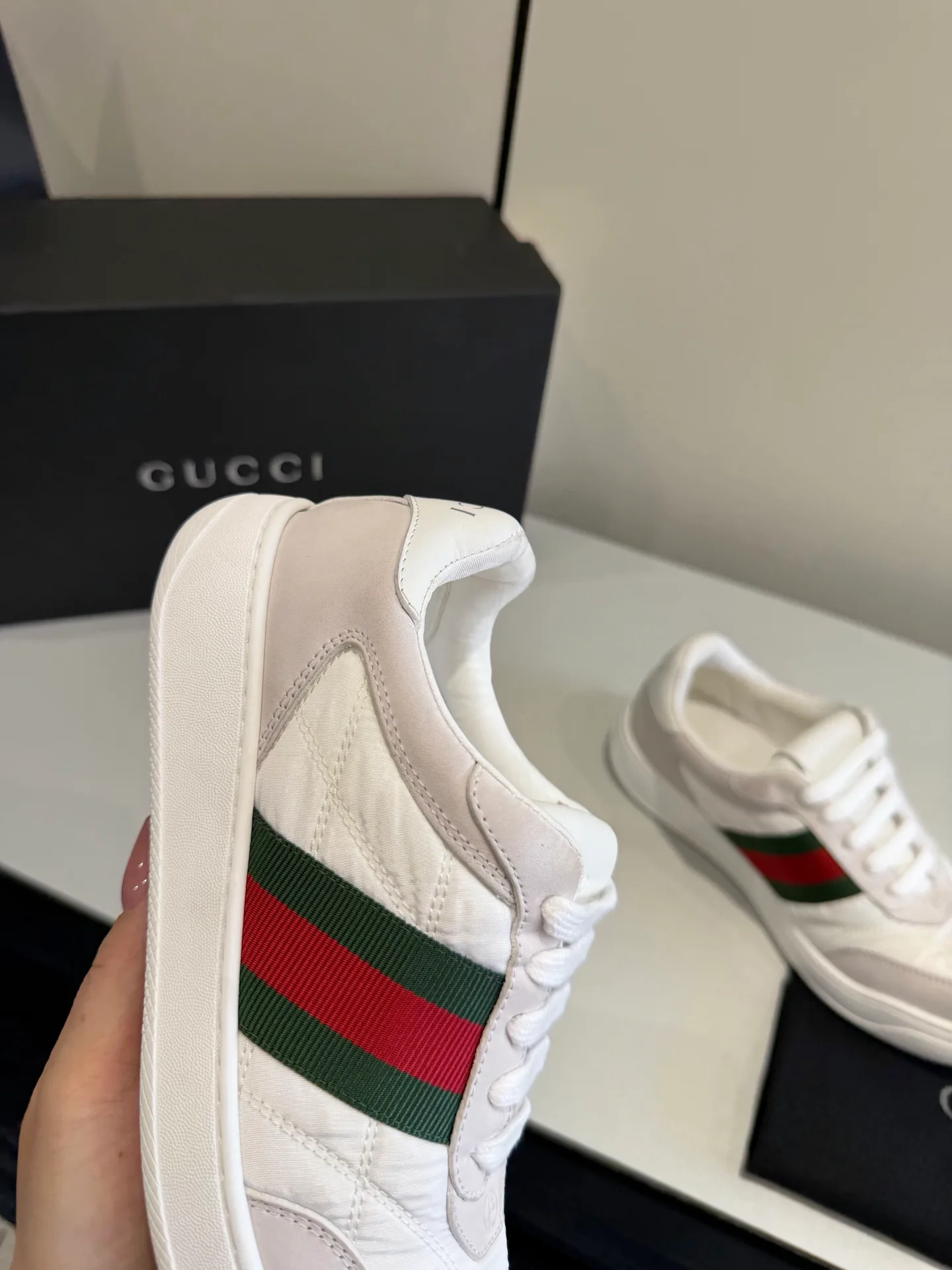 Women's Sneakers GUCCI 18369657