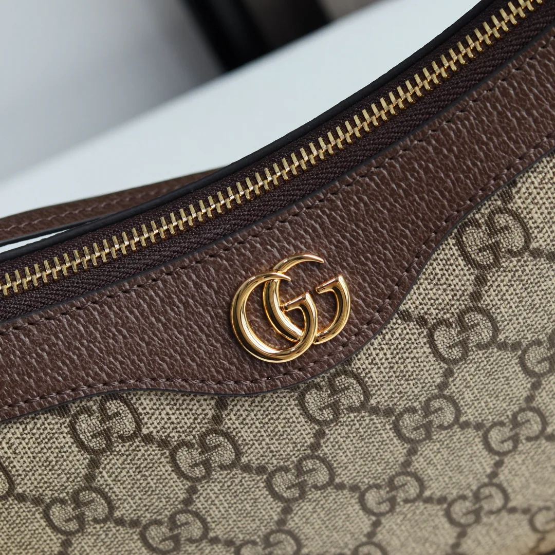 Women's Classic Handbags GUCCI 17947800