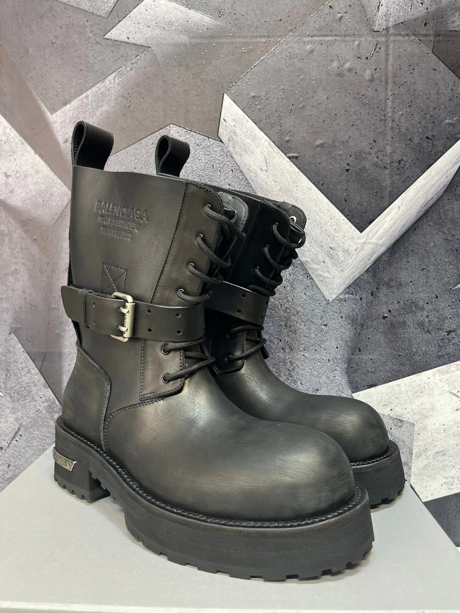Men's Ankle Boots BALENCIAGA 17962243
