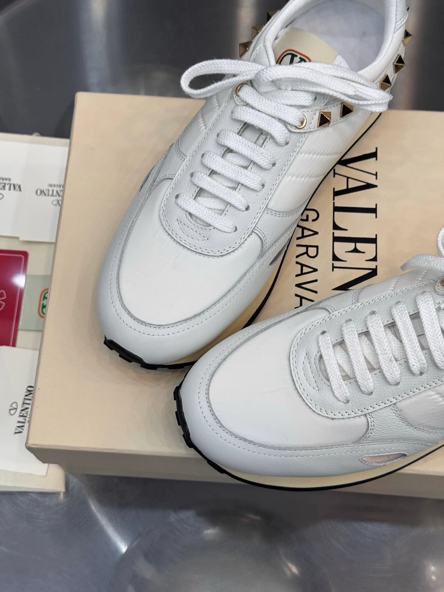 Women's Sneakers VALENTINO 18202512