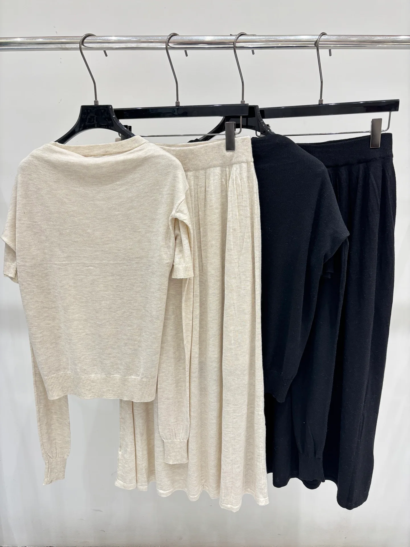 Women's Jumpers And Sweaters LOEWE 17603858