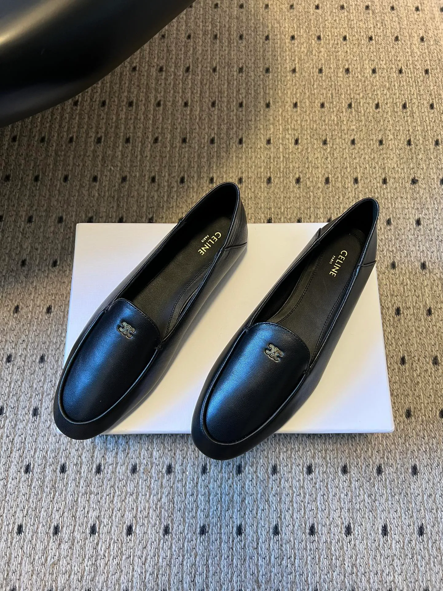 Women's Loafers And Moccasins CELINE 18395483