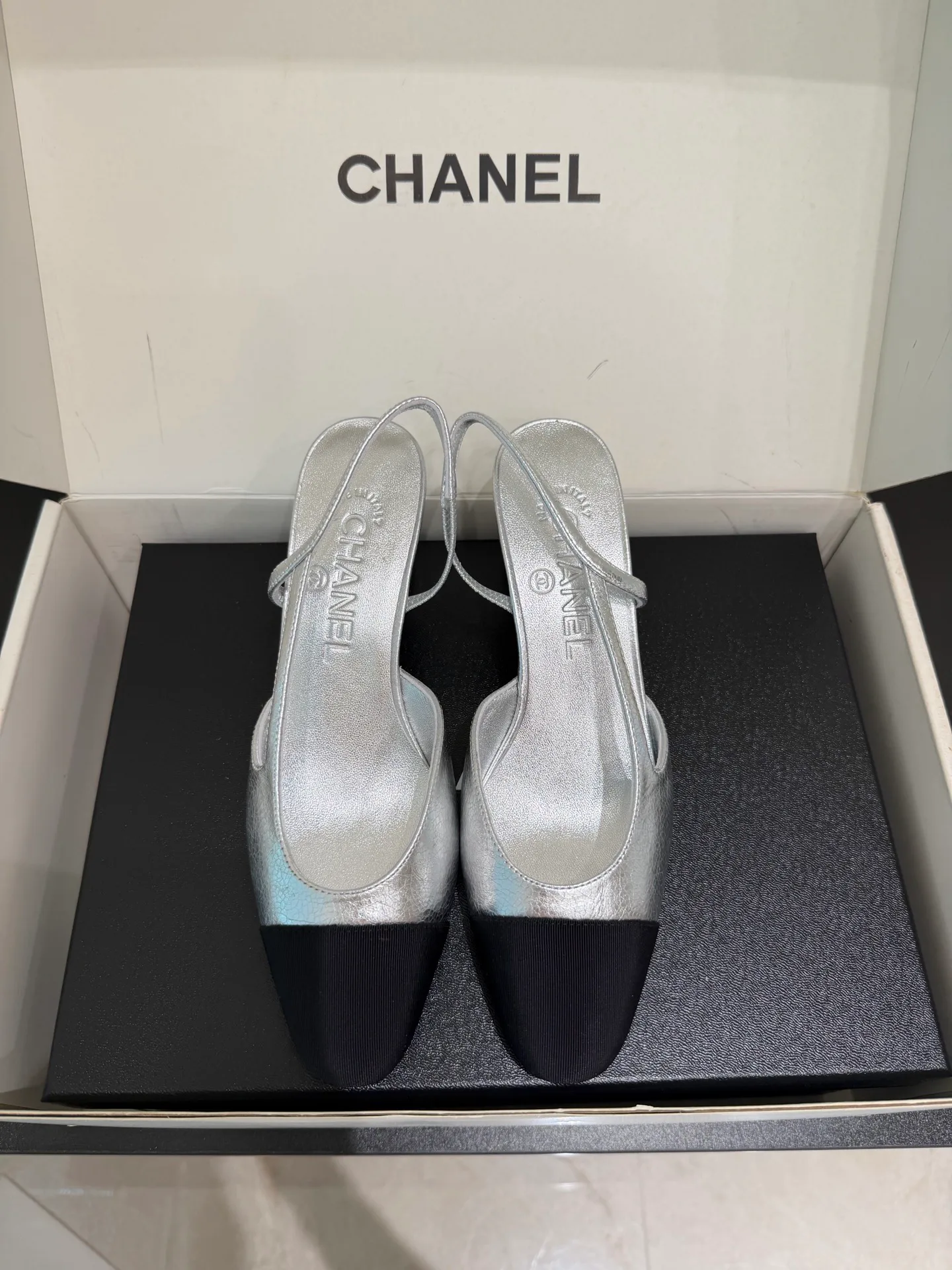 Women's Open-Toe Sandals CHANEL 18080069