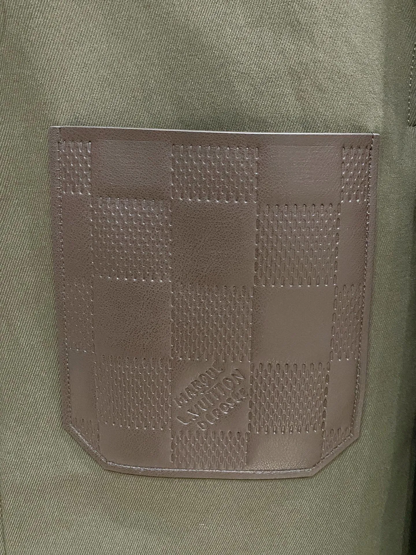 Men's Jackets And Down Jackets LOUIS VUITTON 18109555