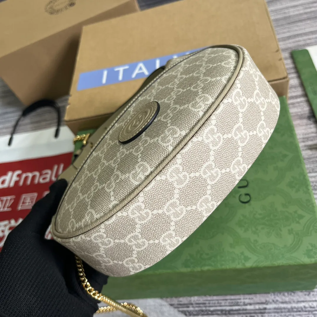 Women's Classic Handbags GUCCI 17949123