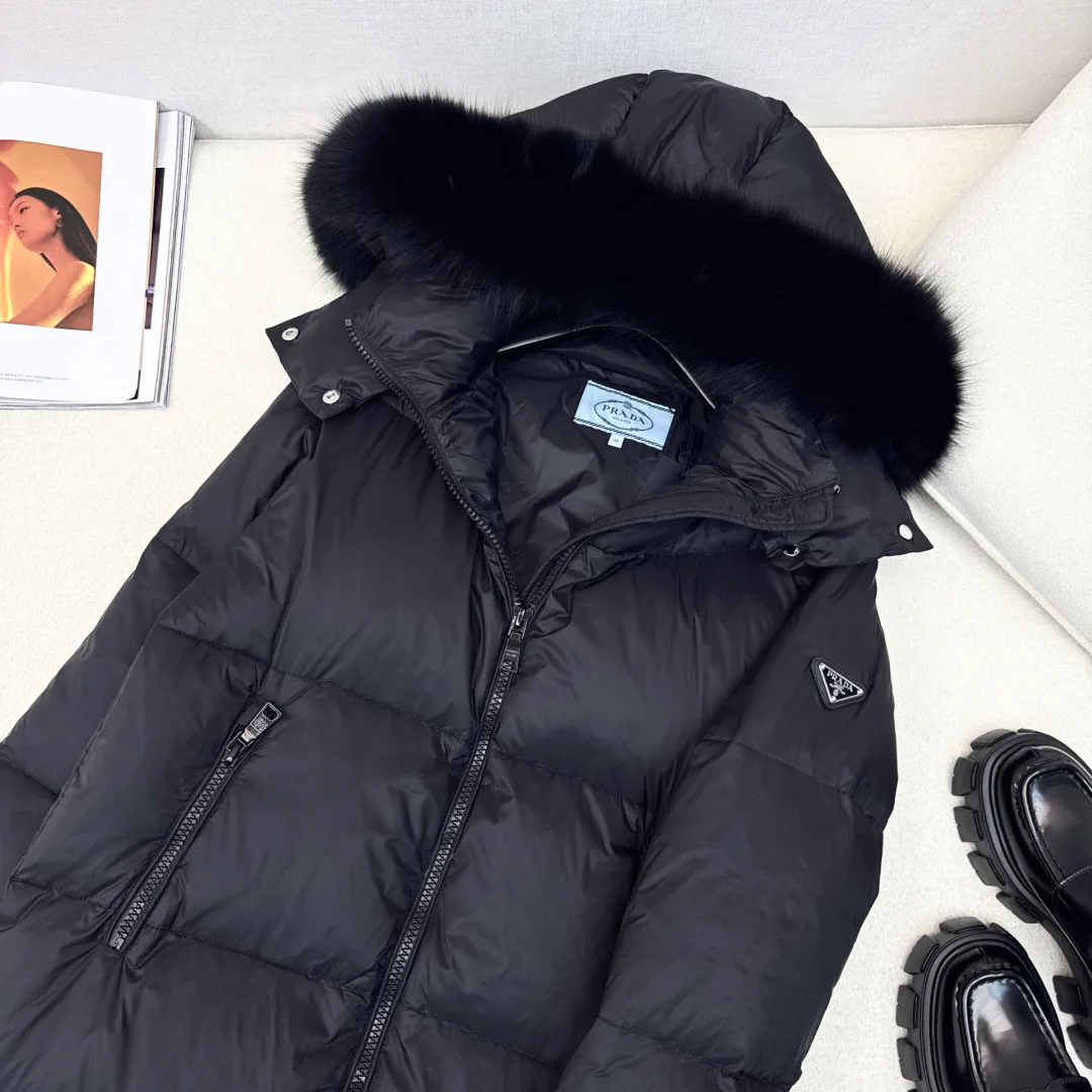 Women's Jackets And Down Jackets PRADA 18478850