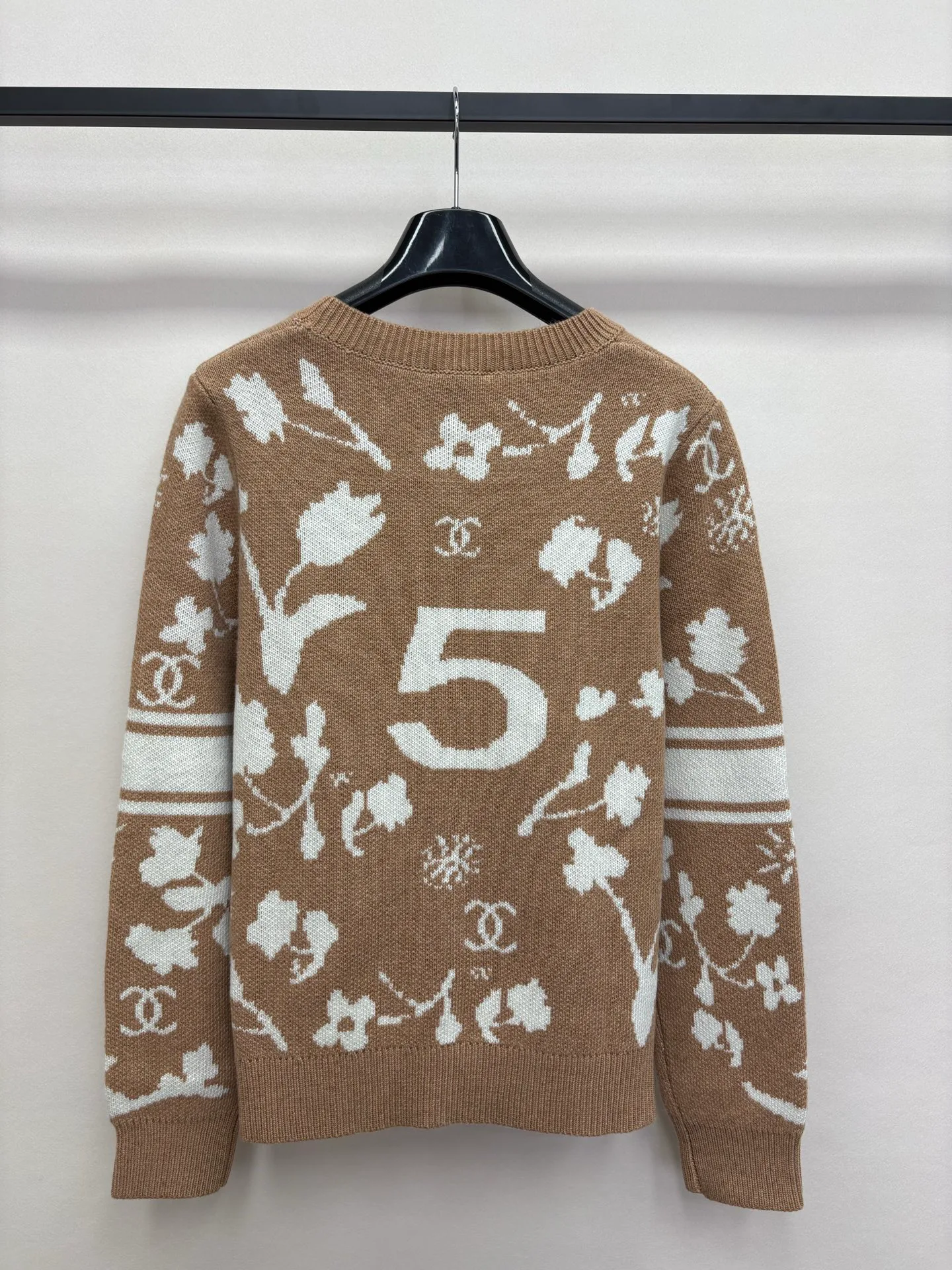 Women's Jumpers And Sweaters CHANEL 17696371