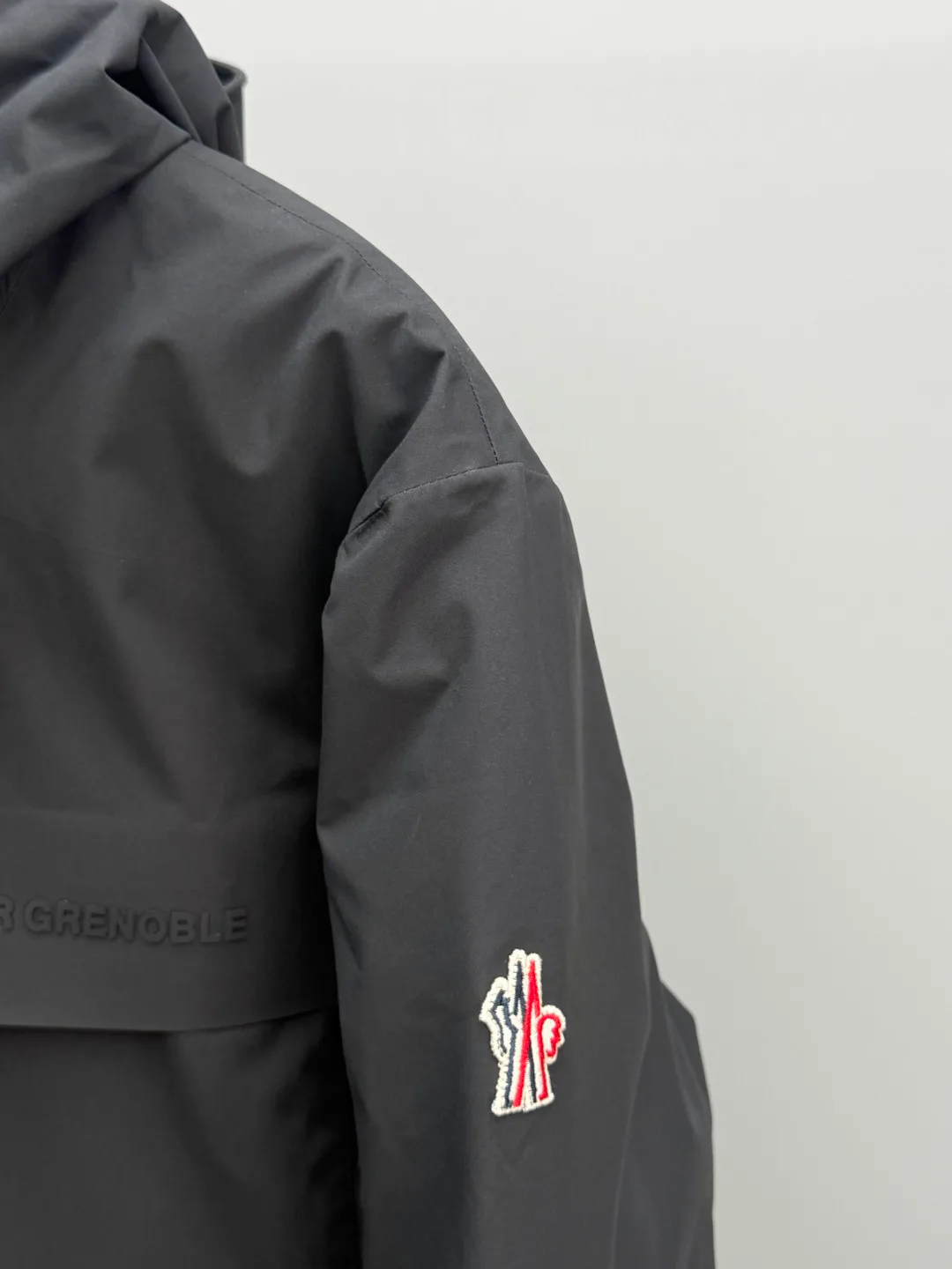 Men's Jackets And Down Jackets MONCLER 17967020