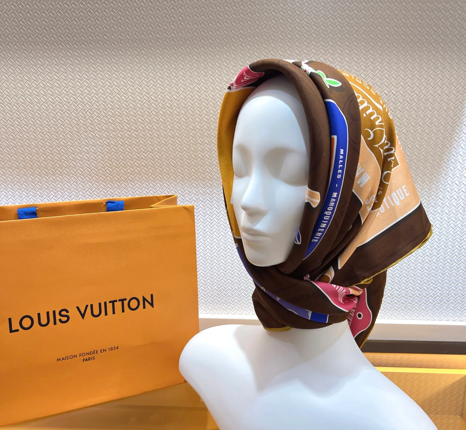 Silk Scarves LOUIS VUITTON 16885842
