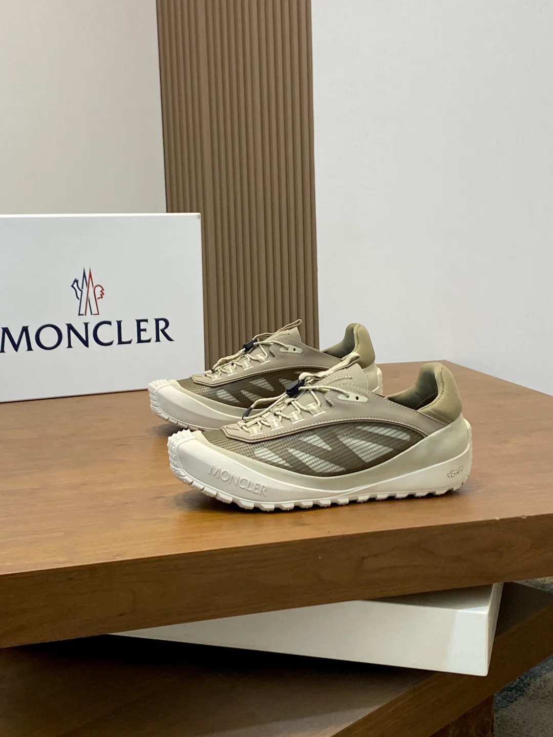 Men's Sneakers MONCLER 18118844