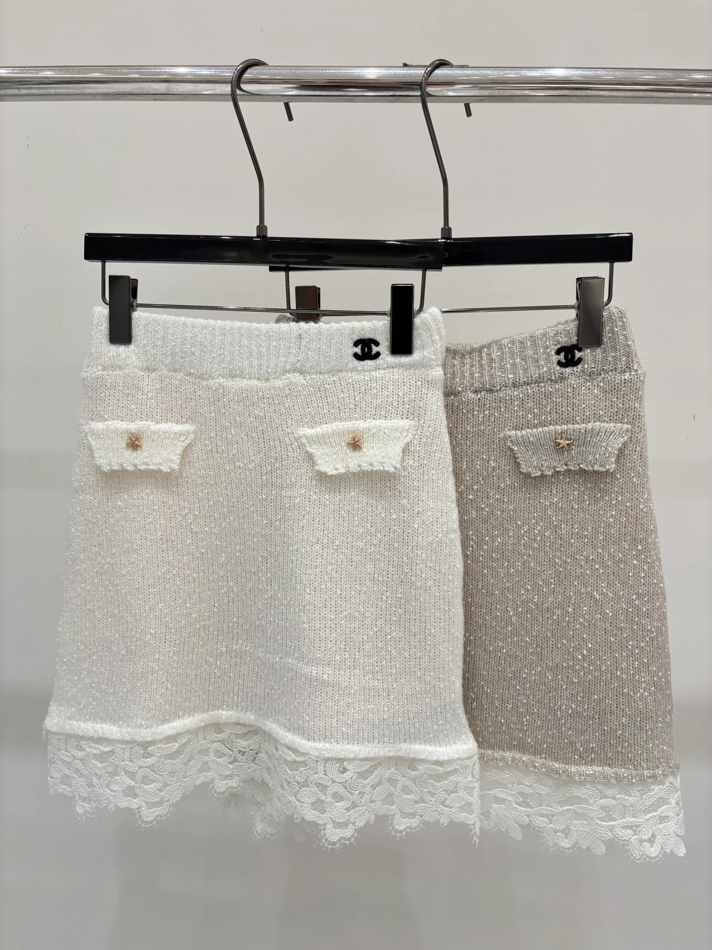 Women's Jumpers And Sweaters CHANEL 17737217